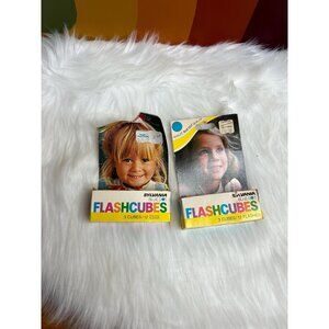 Vintage sylvania blue dot flash cubes photography